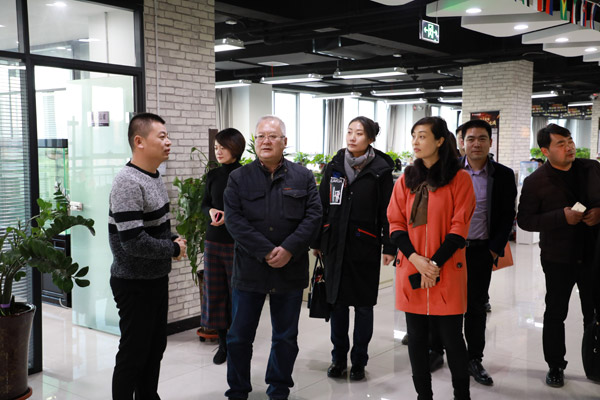 c8df833429228e36f8b2ae4a4f6d0dfc